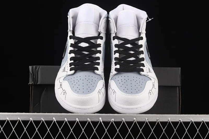 All categories Air Jordan Jordan series basketball shoes Air Jordan 1 Mid Air Jordan 1 Mid AJ1 Joe 1 black and white gray video game graffiti customized Chinese basketball shoes 554724-130
